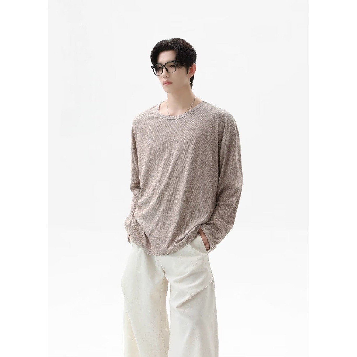 2026年秋新作テクスチャード加工長袖Tシャツユニセックスル - Undershirt Crew Neck のレビューと価格